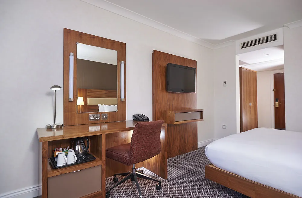 Doubletree By Hilton Aberdeen Treetops 4*,